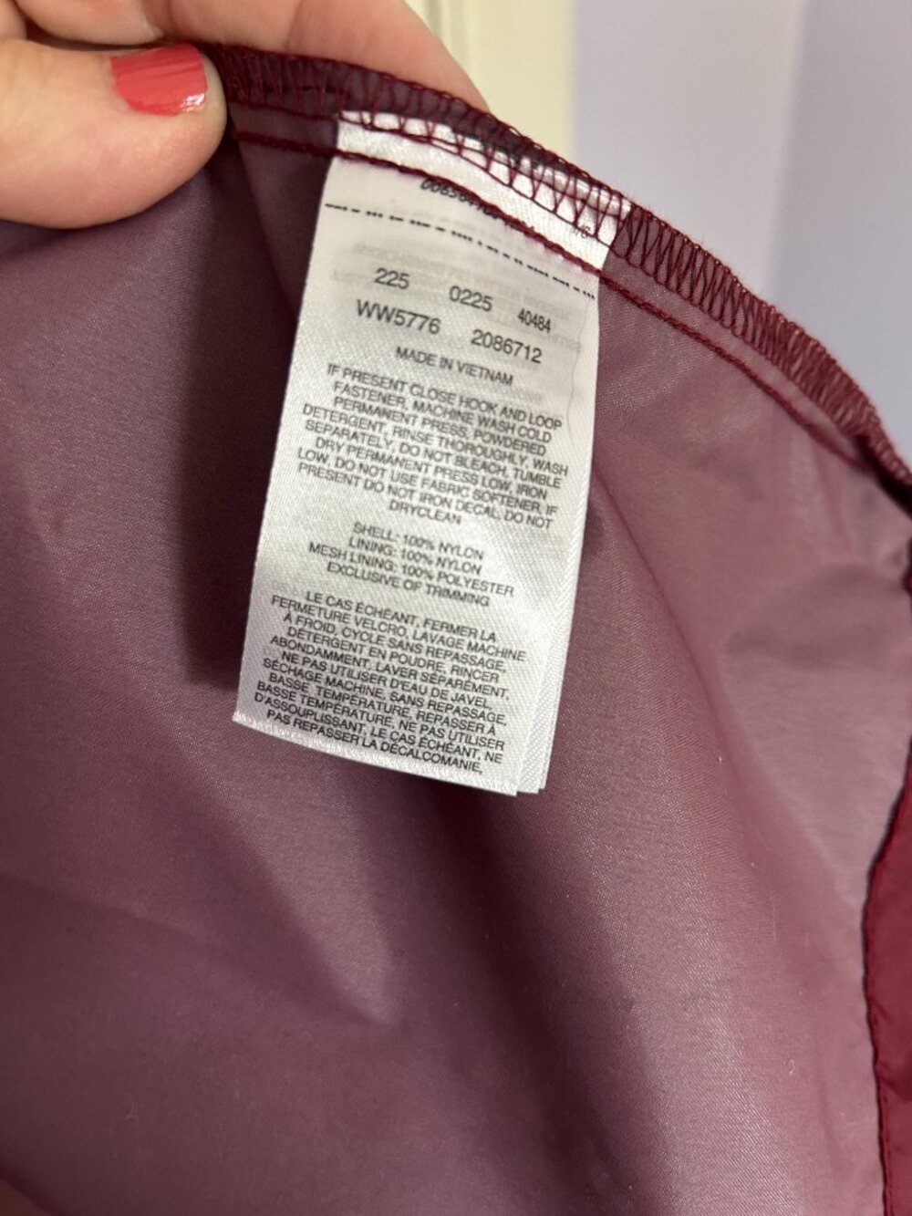 Columbia Packable Rain Jacket in Burgundy 2X - Picture 12 of 14